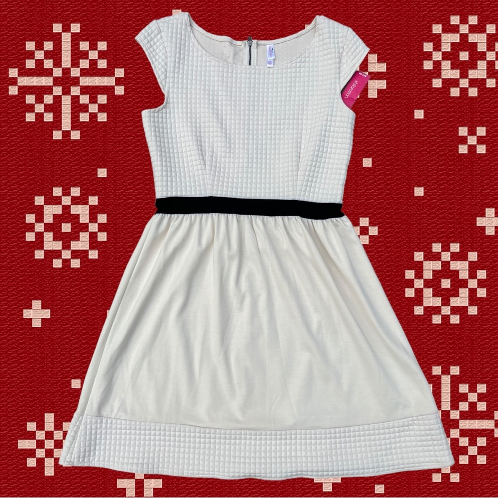 Xhilaration Dress NWT Cream Black Women’s Size L Perfect for ALL Seasons Holiday